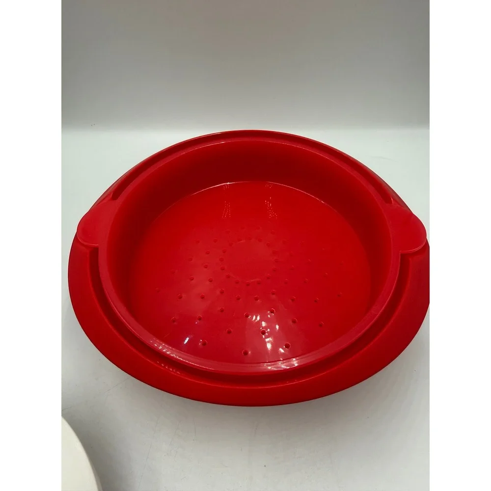 Tupperware Microwave Steamer Set 1.6L 1.5 Qt Red White 3 Piece Bowl‎ Insert Lid